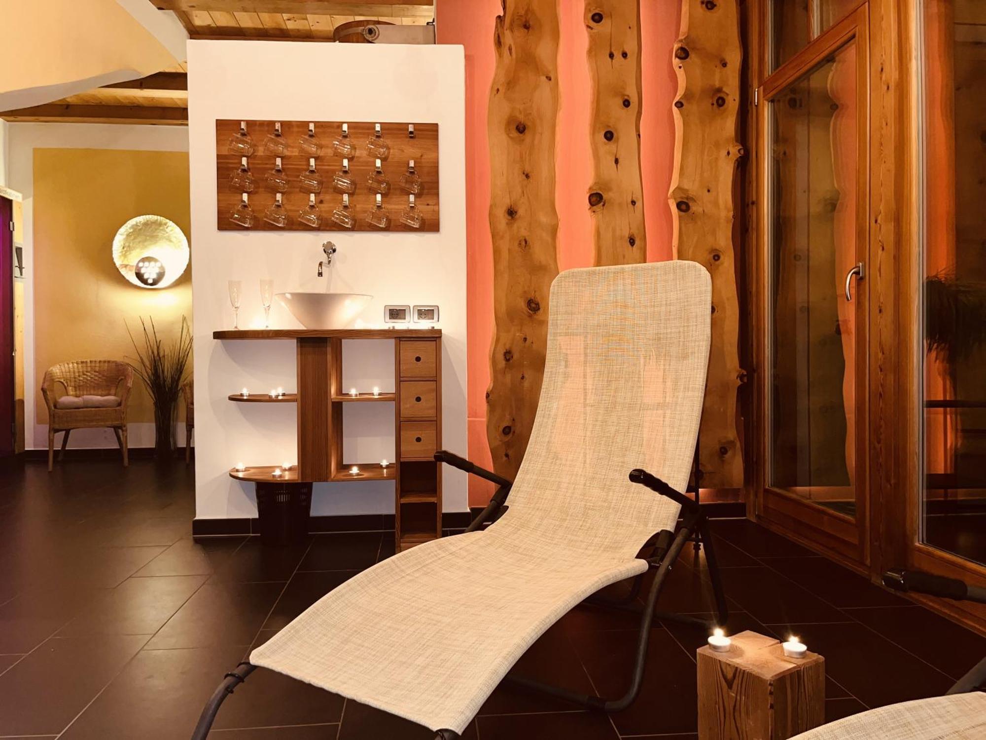 Residence Zirmer Wohnung Wasser Кастелрото Екстериор снимка