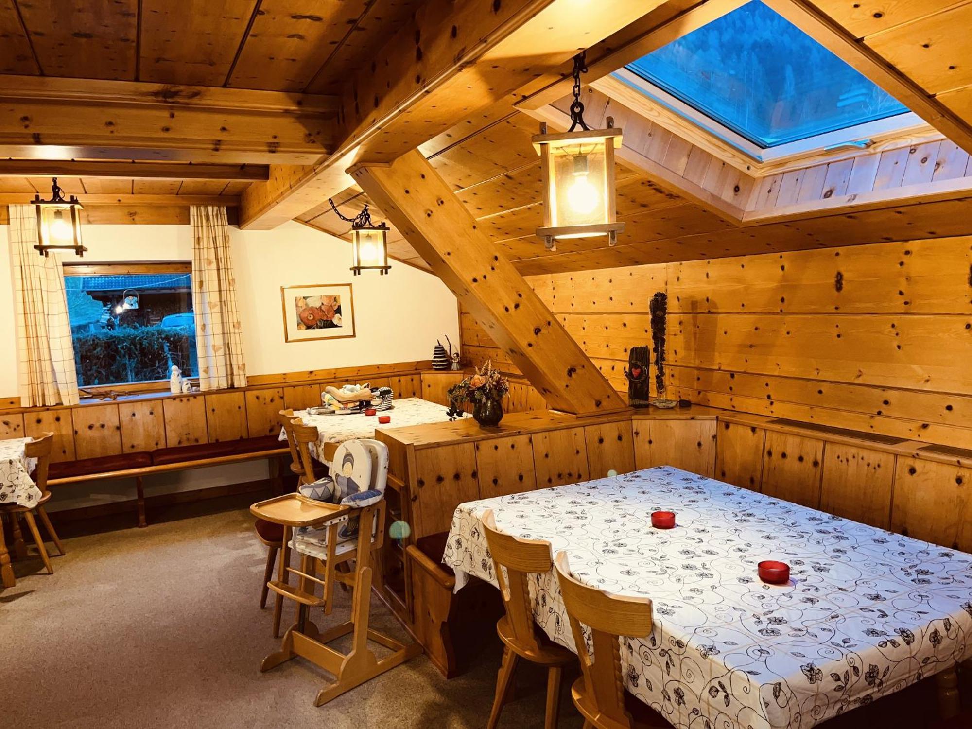Residence Zirmer Wohnung Wasser Кастелрото Екстериор снимка